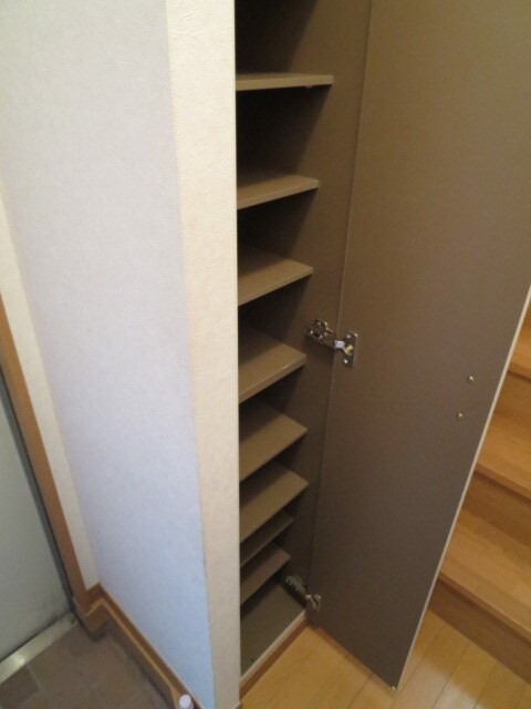 カスタリア鶴見の物件内観写真