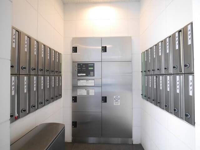 カスタリア鶴見の物件内観写真