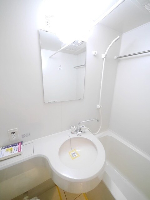 レジディア川崎の物件内観写真