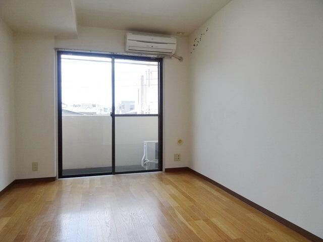 オリエンタル新丸子IIの物件内観写真