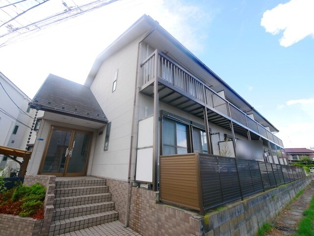 ルミエールの物件外観写真