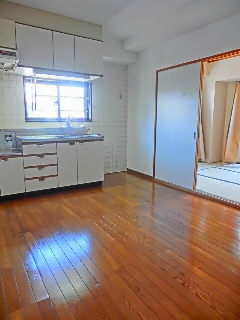 中島ICハイツの物件内観写真