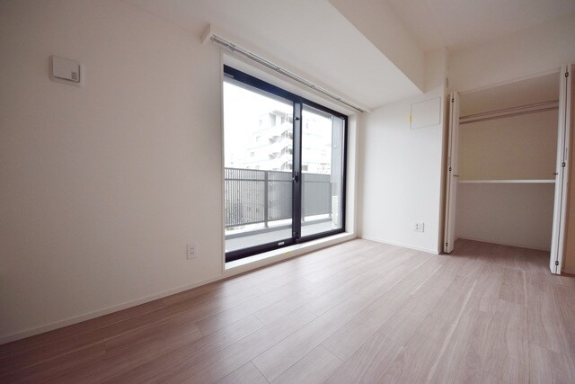 エスタート入谷IIの物件内観写真