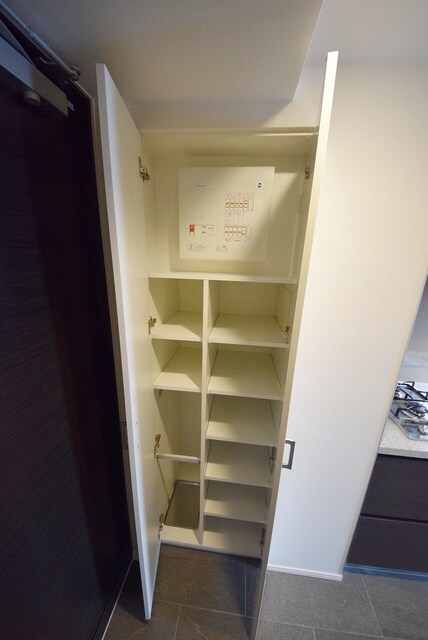 ザ・パークハビオ根岸三丁目の物件内観写真