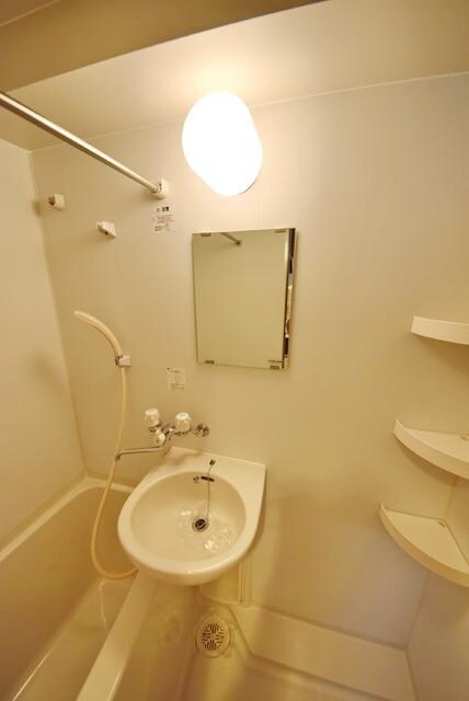 スパシエアランシア亀戸の物件内観写真