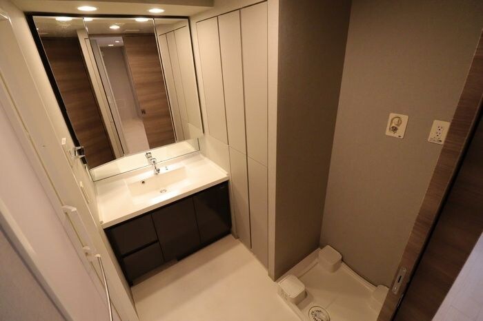 ジオ・イニシア武蔵小杉の物件内観写真