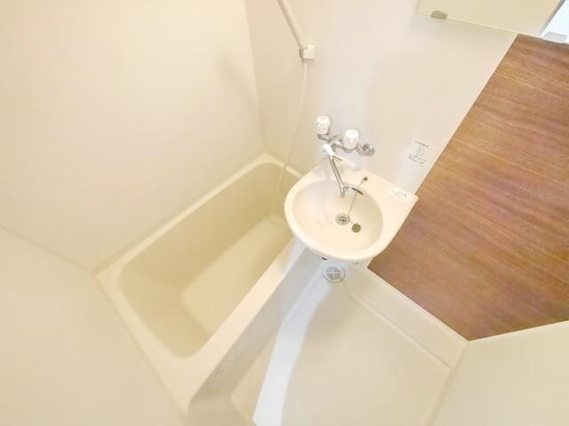 アベニーハウスの物件内観写真