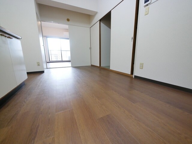 コスモリード武蔵中原の物件内観写真