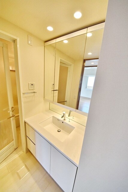 プラウドタワー大泉学園の物件内観写真