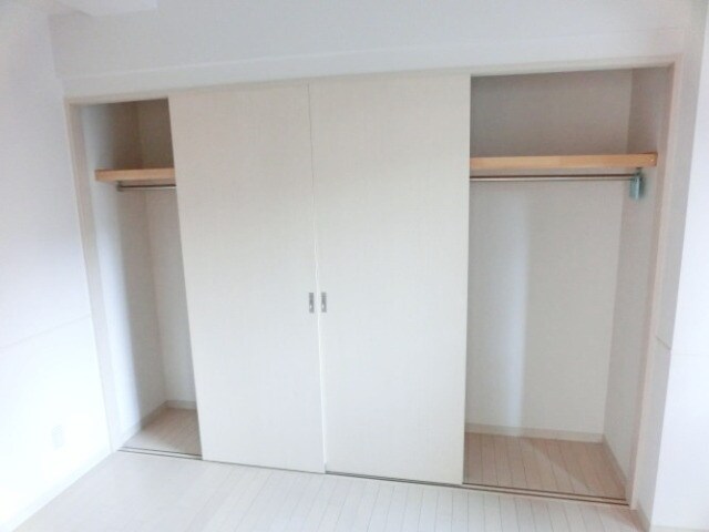 コンフォリア新中野IIの物件内観写真