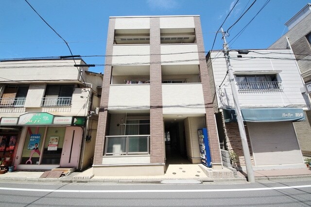 プレゼント ミューズの物件外観写真