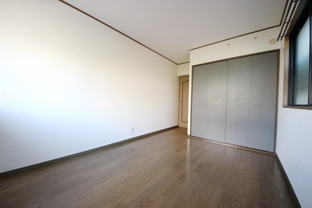 スカイ・ブリッジ Dの物件内観写真