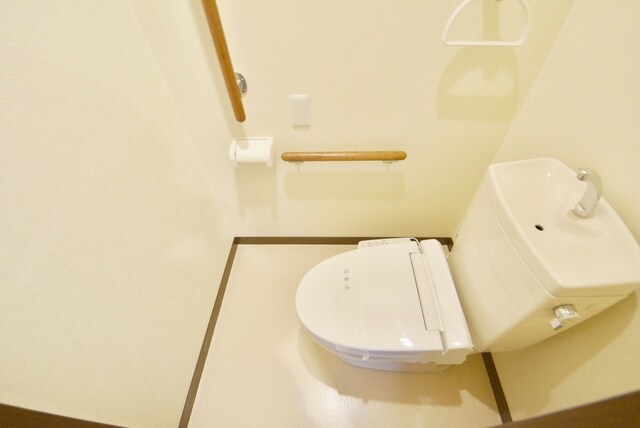 第2ゼルコーバ烏山の物件内観写真