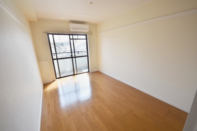 第2ゼルコーバ烏山の物件内観写真