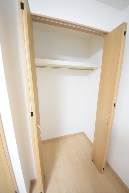 ラテルネ中野本町の物件内観写真