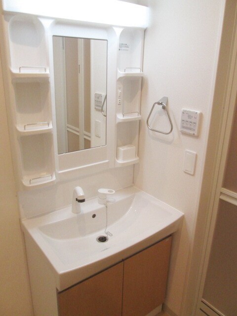 ウイングコートの物件内観写真