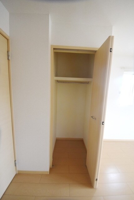 プリミエールコートIIの物件内観写真