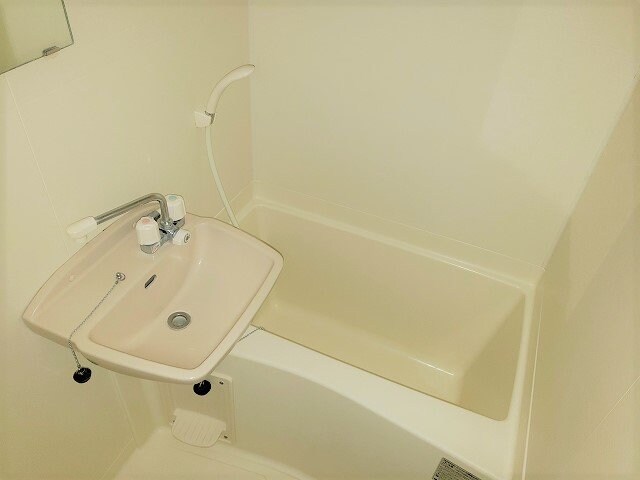 レオパレスSKK・マンションIIIの物件内観写真