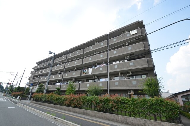 ブリリアントの物件外観写真