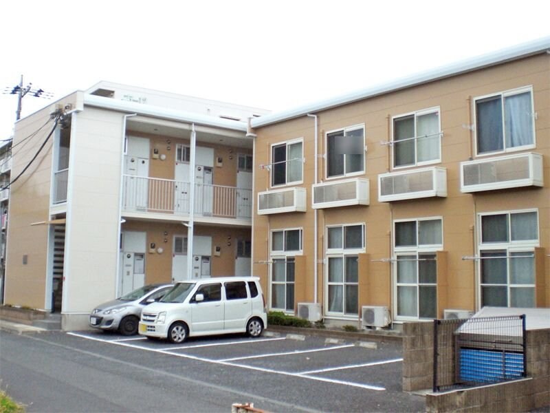 レオパレスMOEGIの物件外観写真