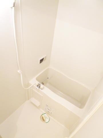 フローレス六番館913729の物件内観写真