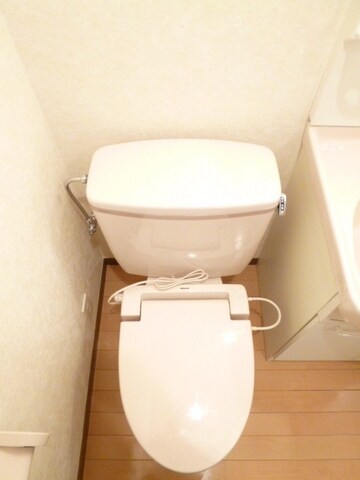 フローレス六番館913729の物件内観写真