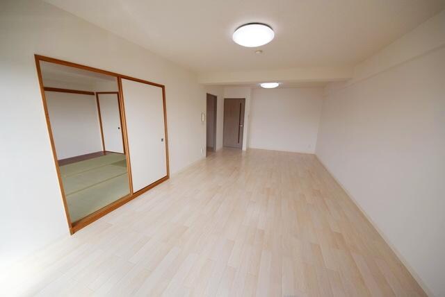 アーバンディラ蕨の物件内観写真