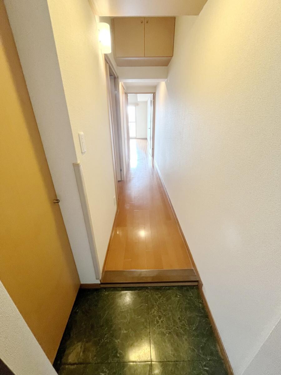 ロイヤルヒルズ浦和の物件内観写真