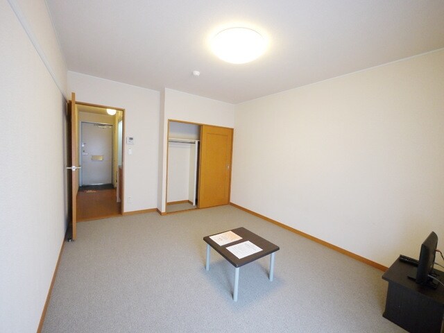 レオパレスルナ ルミエール与野の物件内観写真