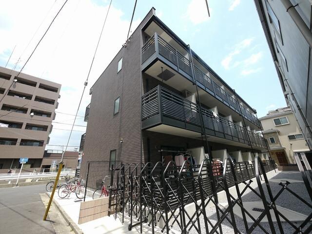 コンフォートの物件外観写真