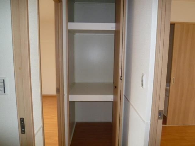 ルミエール壱番館の物件内観写真