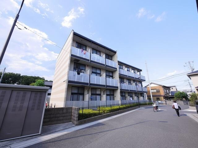 レオパレスけやきの物件外観写真