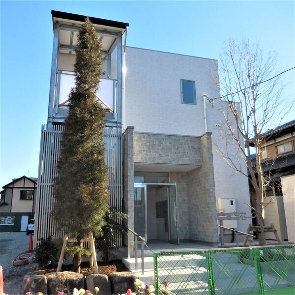 エイトガーデンの物件外観写真