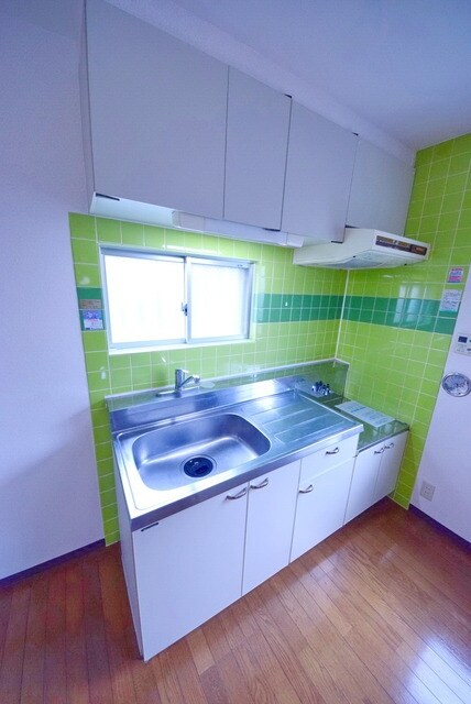 グリーンパークタニグチIIの物件内観写真