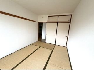 グリーンパークタニグチIIの物件内観写真