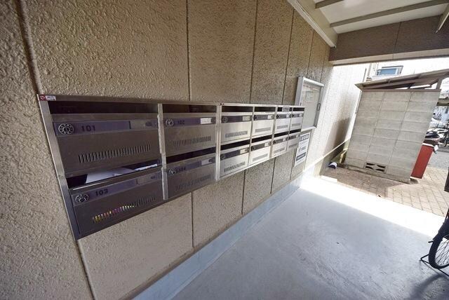 ニューマリッチ吉沢Aの物件内観写真