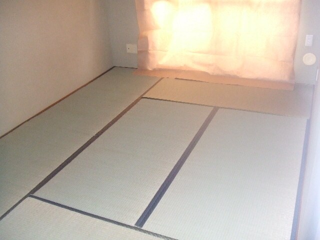 メナーフジの物件内観写真