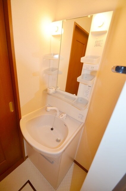 グランシャリオ桜木の物件内観写真