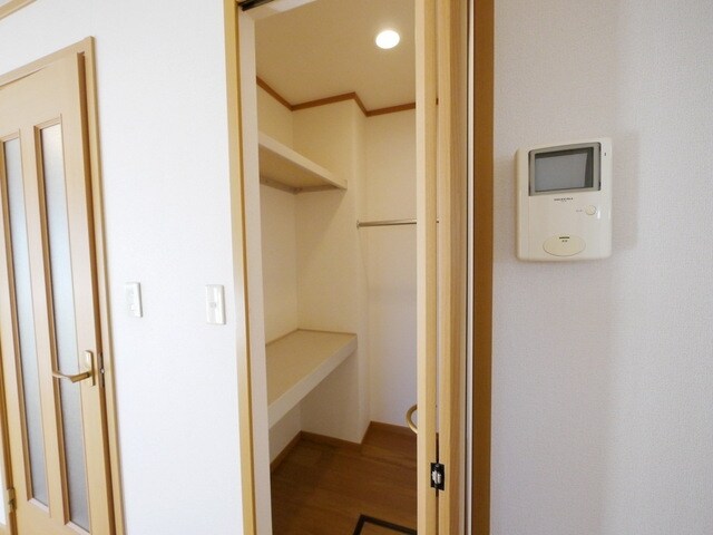 プレイン上峰Iの物件内観写真