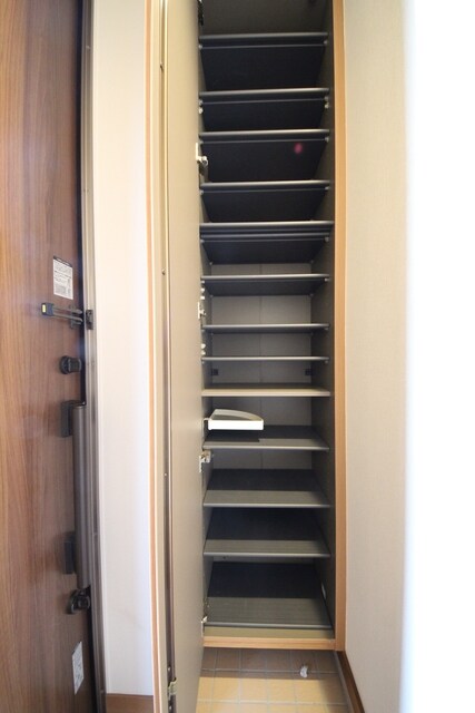 オレンジブーケD棟の物件内観写真