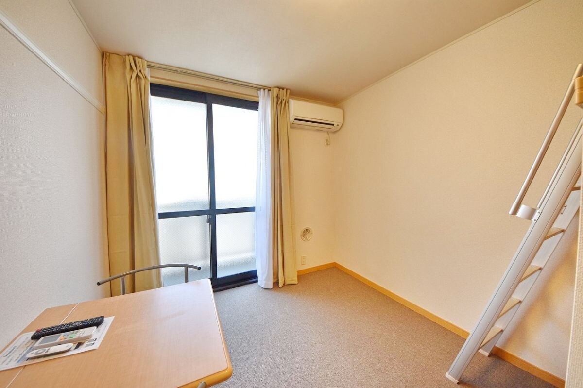 レオパレスプレステージ草加の物件内観写真