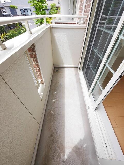 レジデンスガーデンIの物件内観写真