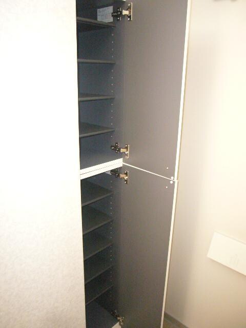 コート・アベニューの物件内観写真