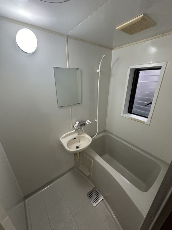 シャンブルクレール2の物件内観写真