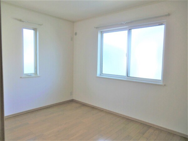 フォレストリーフタウンC棟の物件内観写真