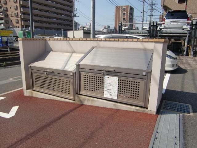 クレインコート弐番館の物件内観写真