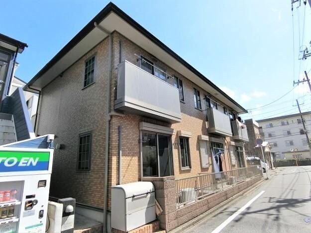 ブーローニュの森の物件外観写真