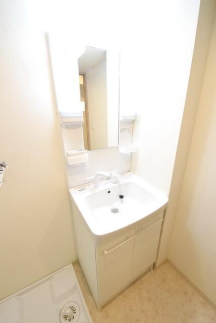 レオ四拾八番館の物件内観写真