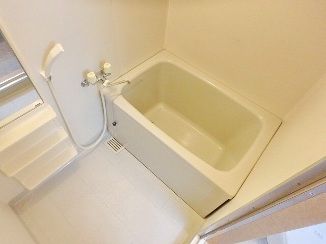 ガーデンクレスト1714の物件内観写真