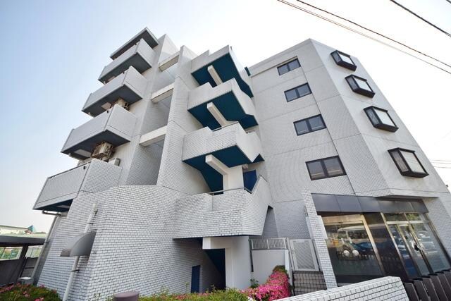 成城ロイヤルマンションの物件内観写真